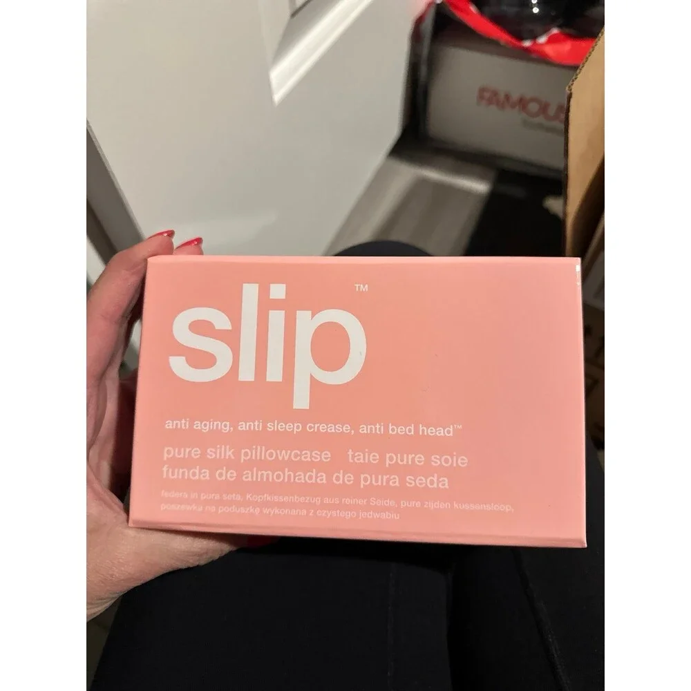 Slip anti-aging anti-sleep anti-crease, anti-bed head, pure silk pillowcase